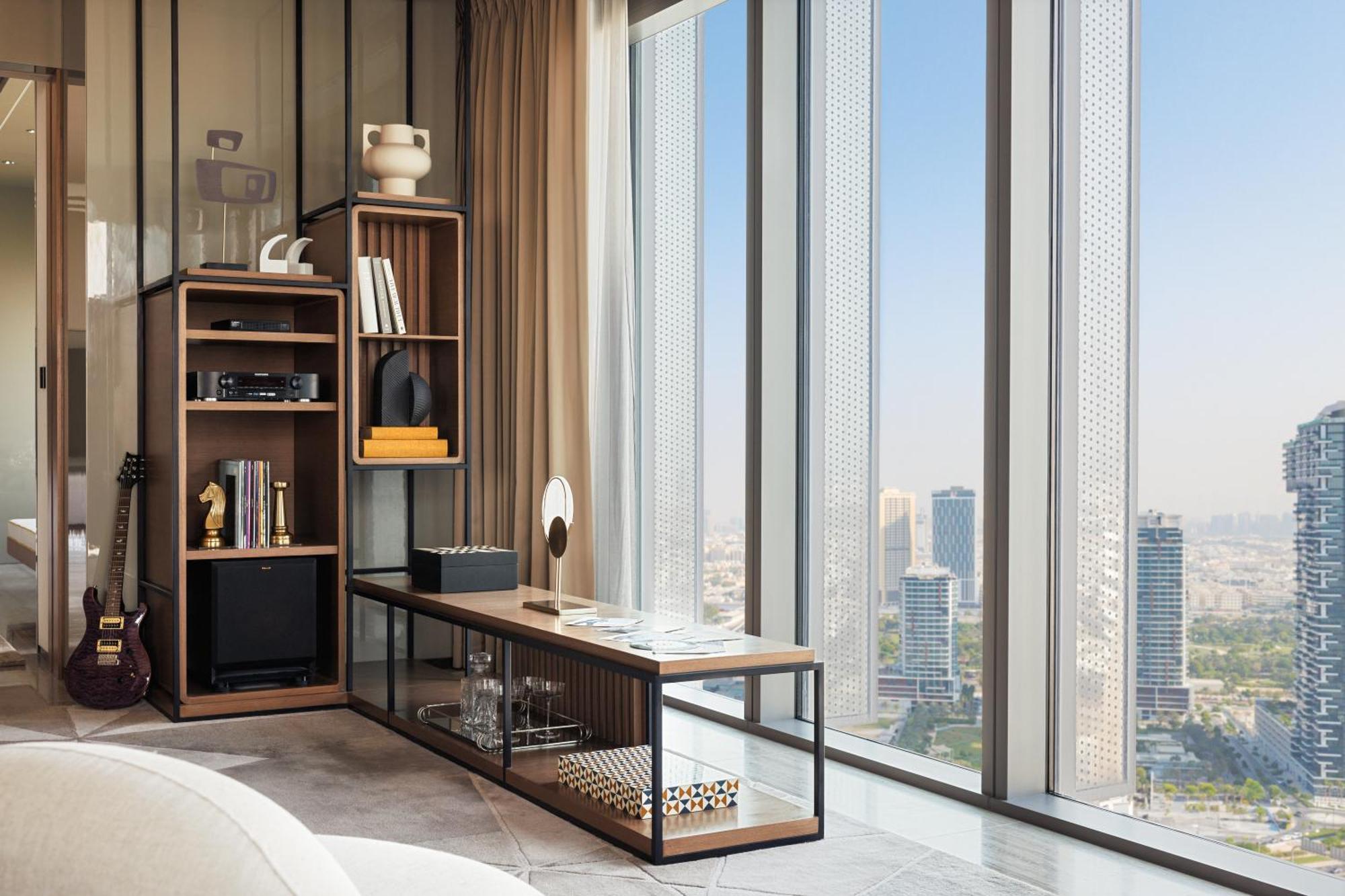 Hotel One&Only One Za'Abeel Dubai Esterno foto A view of the city from a bedroom